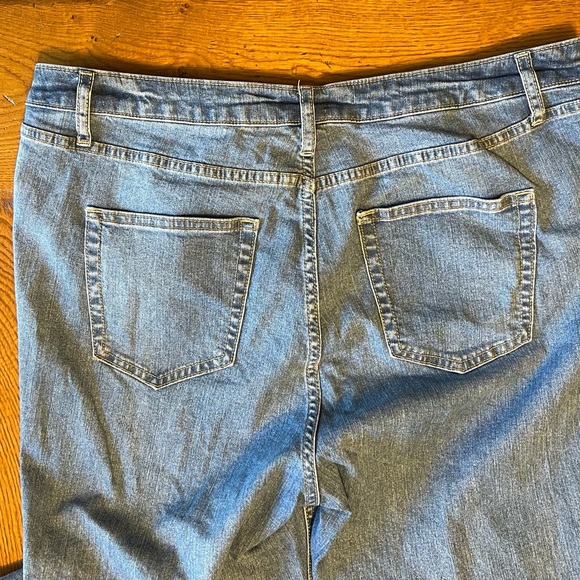 Wild Fable super high rise women’s distressed skinny jeans, size 16 - Picture 3 of 5